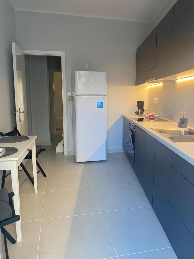 Modern Living In Markopoulo Center Markópoulon エクステリア 写真